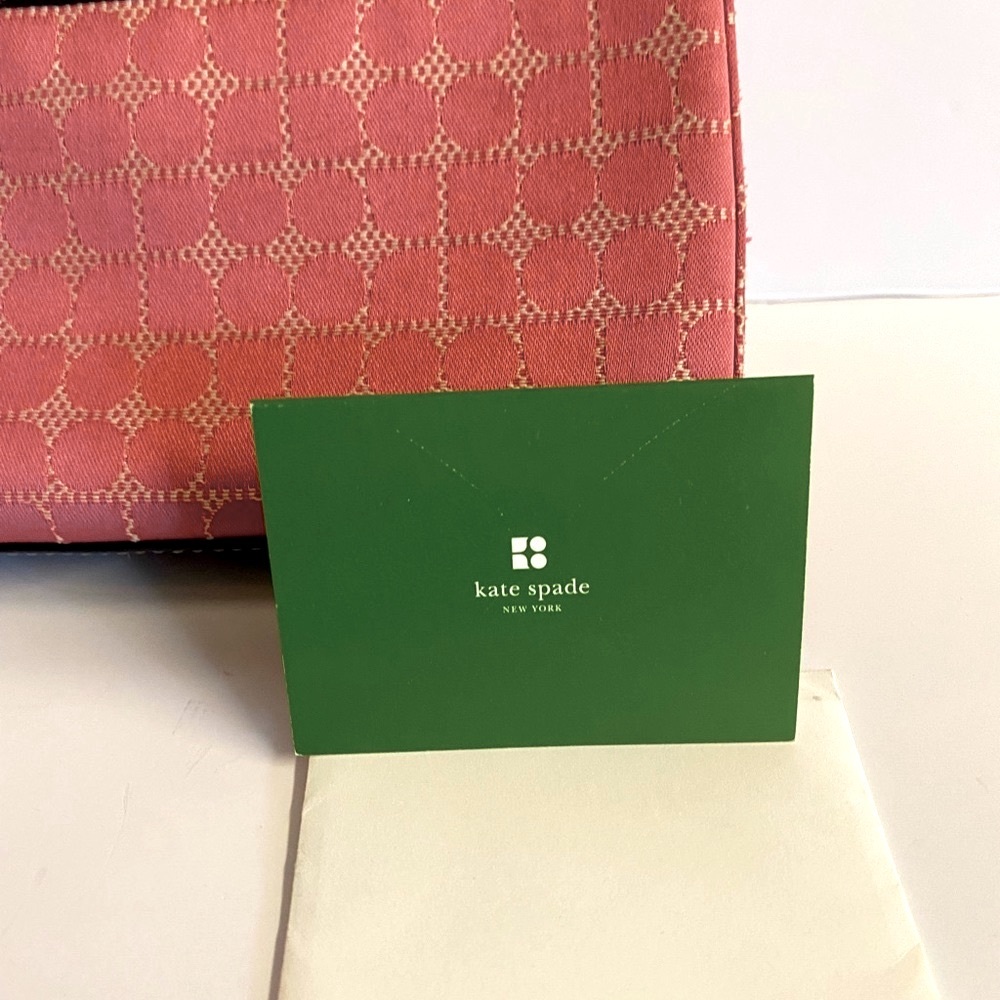 Kate Spade-Classic preppy pink fabric and brown leather strap.Shoulder bag - Picture 3 of 11